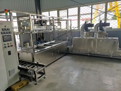 噴淋清洗機(jī)對(duì)石材的加工起著什么作用？